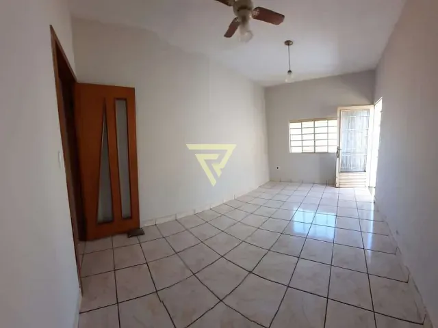 Casa com 90m² 2 quartos e 1 banheiro, à venda, no bairro Jardim Heitor Rigon em Ribeirão Preto