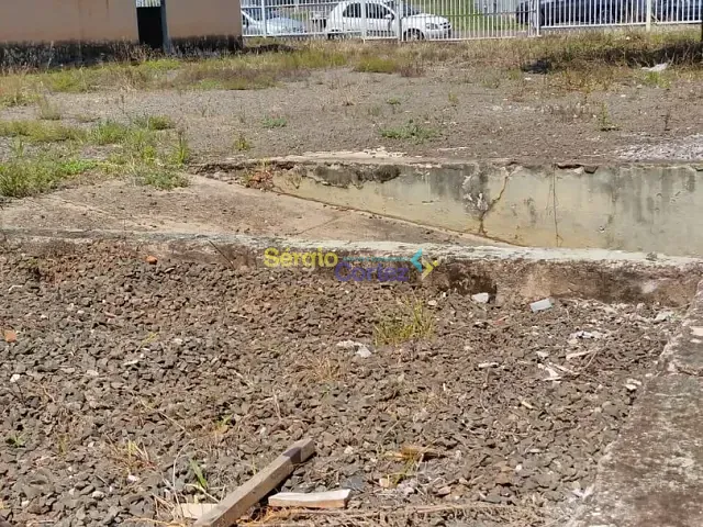 Casa à venda, no bairro Waldemar Hauer em Londrina