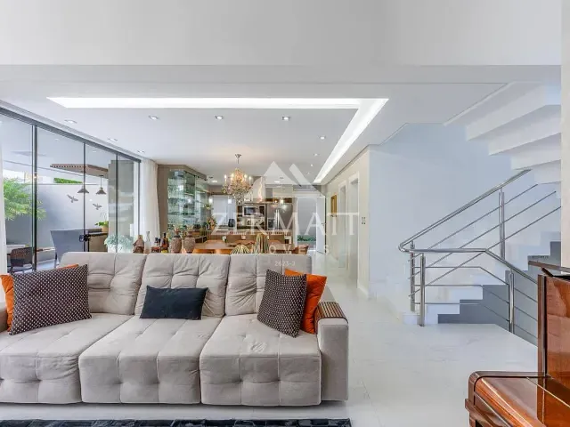 Casa com 736m² 3 quartos e 5 banheiros, à venda, no bairro Itoupava Central em Blumenau