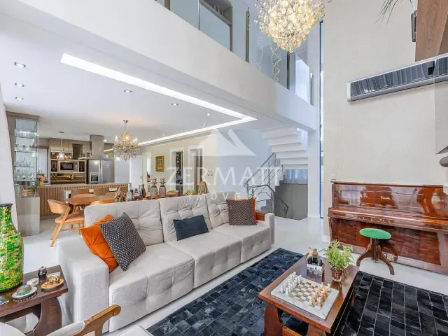 Casa com 736m² 3 quartos e 5 banheiros, à venda, no bairro Itoupava Central em Blumenau