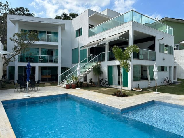 Casa com 1327m² 4 quartos e 4 banheiros, à venda, no bairro Lagoa em Macaé