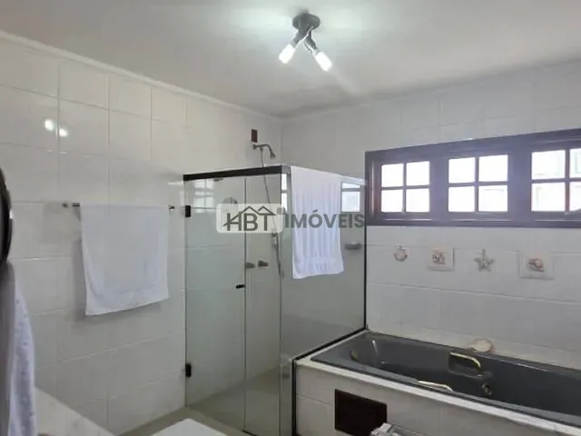 Casa 3 quartos e 5 banheiros, à venda, no bairro Parque Jardim Europa em Bauru