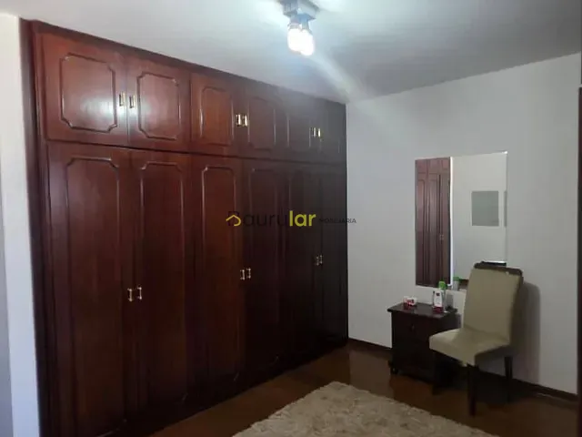 Casa 3 quartos e 5 banheiros, à venda, no bairro Parque Jardim Europa em Bauru