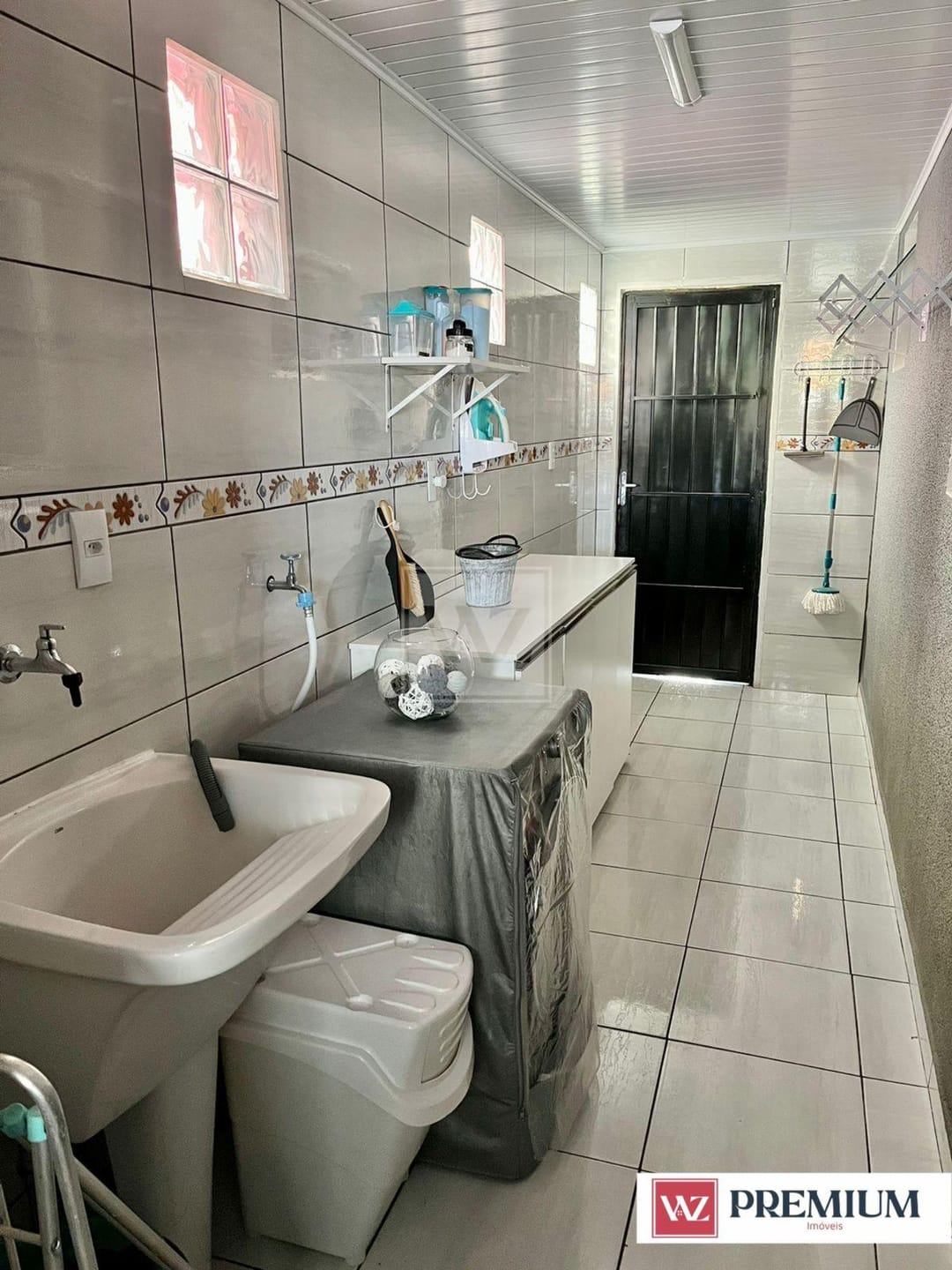 Casa à venda com 3 quartos, 70m² - Foto 10
