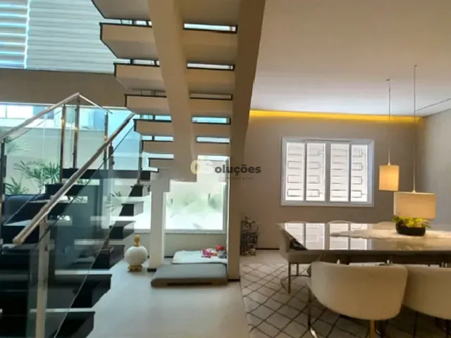 Casa com 400m² 3 quartos e 5 banheiros, à venda, no bairro Horto Florestal em São Paulo