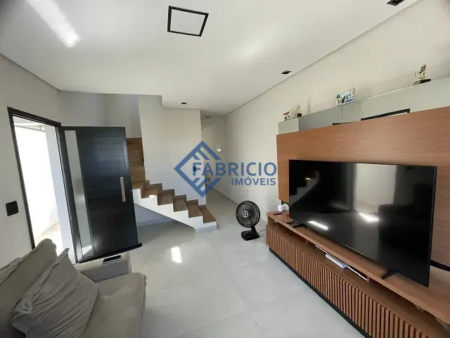 Casa com 125m² 3 quartos e 2 banheiros, à venda, no bairro Parque São José em Vinhedo
