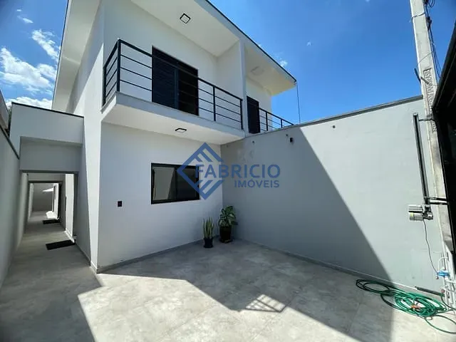 Casa com 125m² 3 quartos e 2 banheiros, à venda, no bairro Parque São José em Vinhedo
