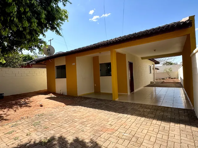 Casa 3 quartos e 2 banheiros, à venda, no bairro Residencial Buritis em Nova Mutum