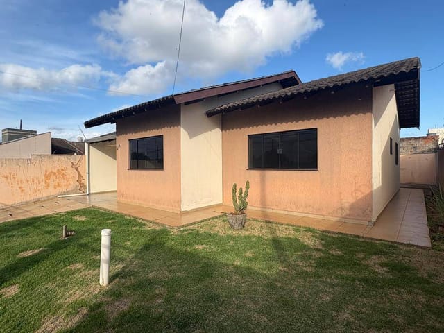 Foto do Casa - 🏠 Excelente casa para locação no Jardim araucária – Rolândia-PR. | Imobiliária Casa Grande - Rolândia