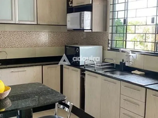 Casa com 765m² 4 quartos e 3 banheiros, à venda, no bairro Ronda em Ponta Grossa