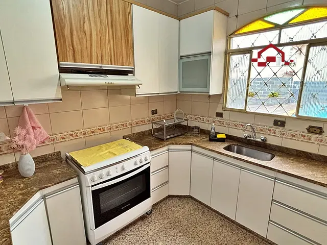 Casa 3 quartos e 2 banheiros, à venda, no bairro Caiçaras em Belo Horizonte