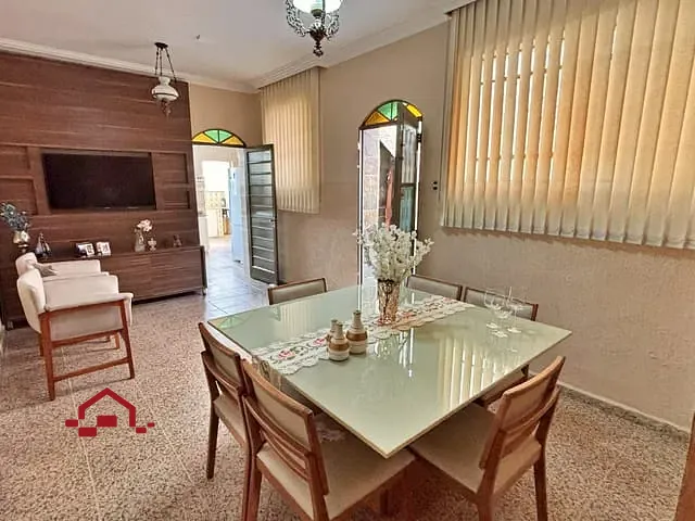 Casa 3 quartos e 2 banheiros, à venda, no bairro Caiçaras em Belo Horizonte