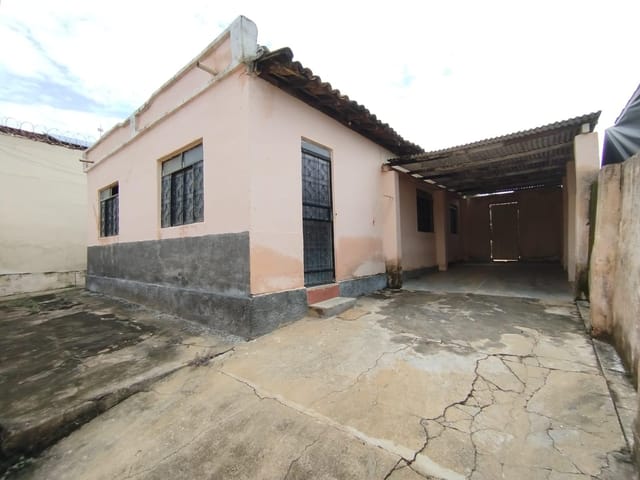 Foto do Casa - Casa para locação, Alto Planalto, Araçuaí, MG | Rede Max Imoveis