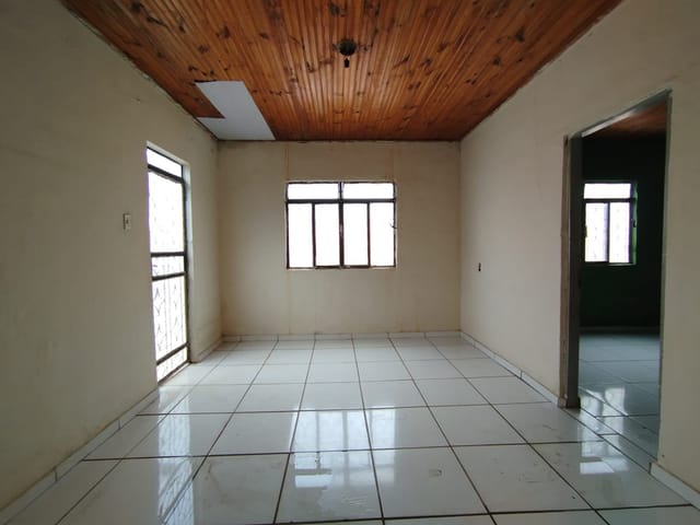 Foto do Casa - Casa para locação, Alto Planalto, Araçuaí, MG | Rede Max Imoveis