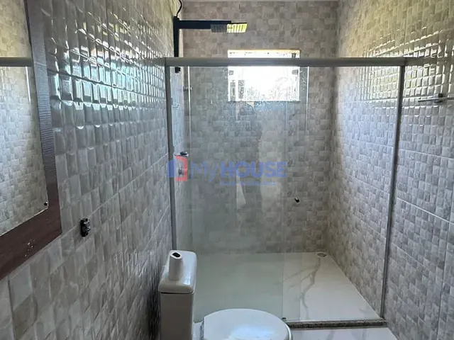 Casa com 560m² 4 quartos e 3 banheiros, à venda, no bairro Olivença em Ilhéus