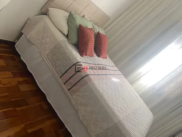 Casa 4 quartos e 6 banheiros, à venda, no bairro Jardim Nápoles em Londrina
