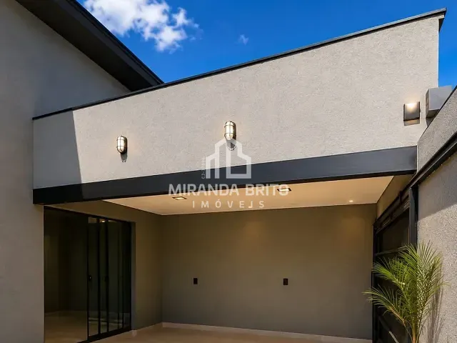 Casa 2 quartos e 2 banheiros, à venda, no bairro Parque Montreal em Aparecida de Goiânia