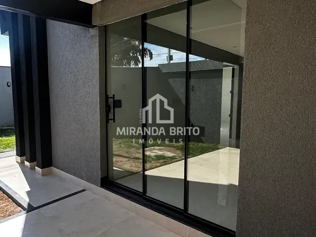 Casa 2 quartos e 2 banheiros, à venda, no bairro Parque Montreal em Aparecida de Goiânia