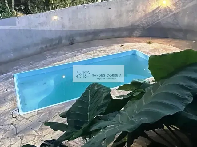 Casa 3 quartos e 3 banheiros, à venda, no bairro Coliseu em Londrina