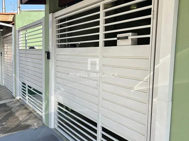 Casa com 93m² 3 quartos e 3 banheiros, à venda, no bairro Vila Aparecida em Bragança Paulista