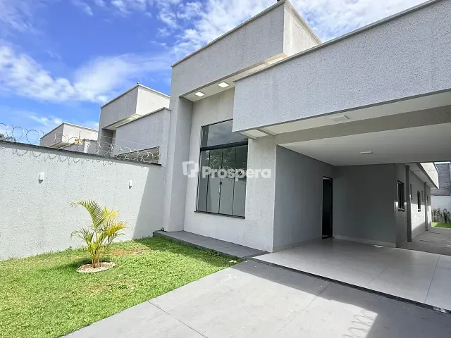 Casa com 270m² 3 quartos e 3 banheiros, à venda, no bairro Jardim Helvécia em Aparecida de Goiânia