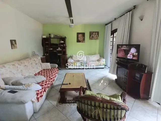 Casa com 1596m² 5 quartos e 6 banheiros, para alugar, no bairro Vila Progresso em Niterói