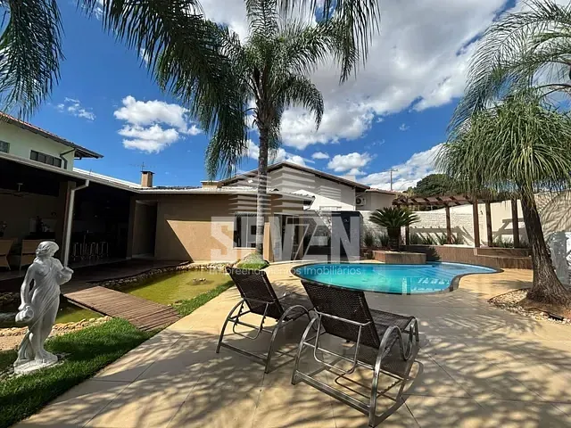 Casa com 670m² 4 quartos e 6 banheiros, à venda, no bairro Jardim Colonial em Bauru