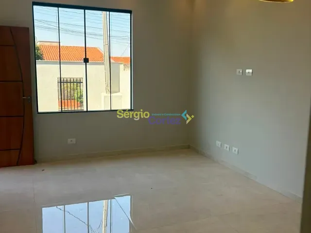 Casa com 200m² 3 quartos e 1 banheiro, à venda, no bairro Jardim Arapongas em Londrina