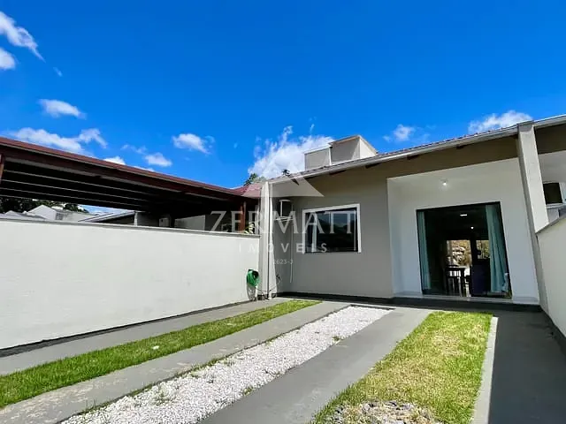 Casa com 350m² 2 quartos e 2 banheiros, à venda, no bairro Fortaleza Alta em Blumenau