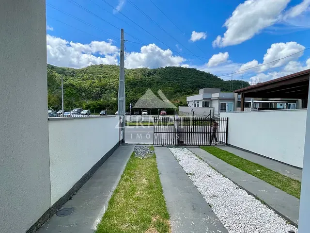 Casa com 350m² 2 quartos e 2 banheiros, à venda, no bairro Fortaleza Alta em Blumenau