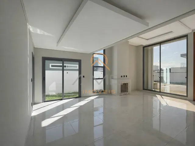 Casa 3 quartos e 3 banheiros, à venda, no bairro Cassino em Rio Grande