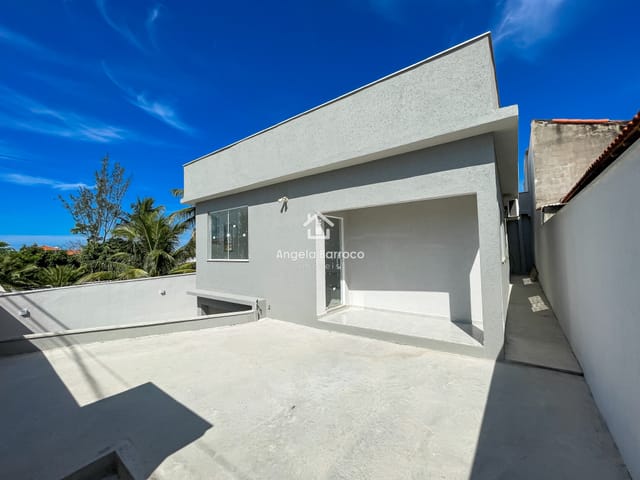 Casa com 480m² 2 quartos e 3 banheiros, à venda, no bairro Jardim Atlântico Central (Itaipuaçu) em Maricá