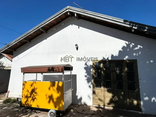 Casa 3 quartos e 3 banheiros, à venda, no bairro Núcleo Residencial Alto Alegre em Bauru