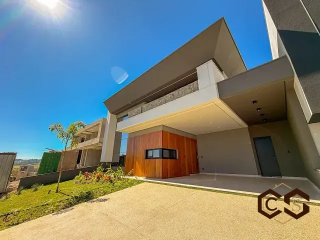 Casa com 300m² 3 quartos e 5 banheiros, à venda, no bairro Jardim Residencial Dona Maria Candida em Indaiatuba