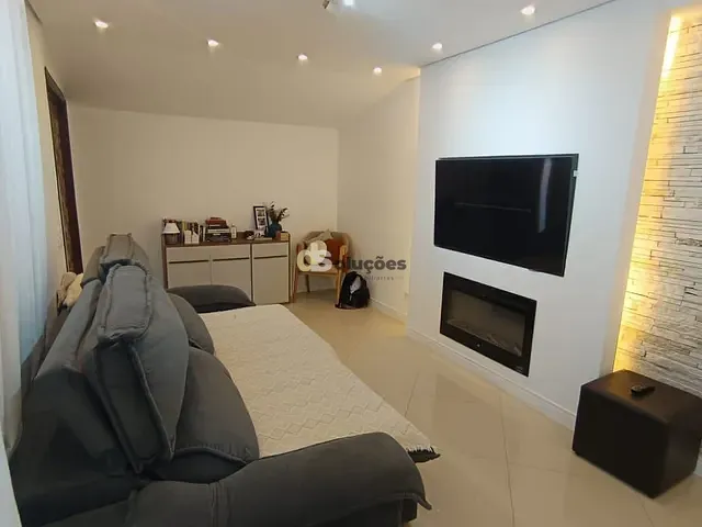 Casa com 150m² 2 quartos e 2 banheiros, à venda, no bairro Jardim Adriana em Guarulhos