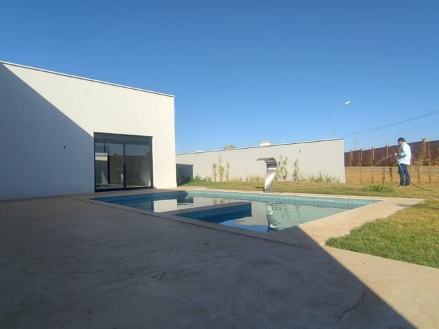 Foto do Casa - Casa à venda 4 suites ,1 Hidro, 1 lavabo,piscina com prainha Residencial Goiânia Golfe Clube, Goiânia, GO | F7 Imobiliária Ltda.