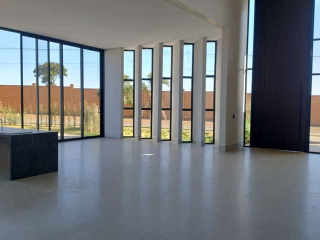 Foto do Casa - Casa à venda 4 suites ,1 Hidro, 1 lavabo,piscina com prainha Residencial Goiânia Golfe Clube, Goiânia, GO | F7 Imobiliária Ltda.