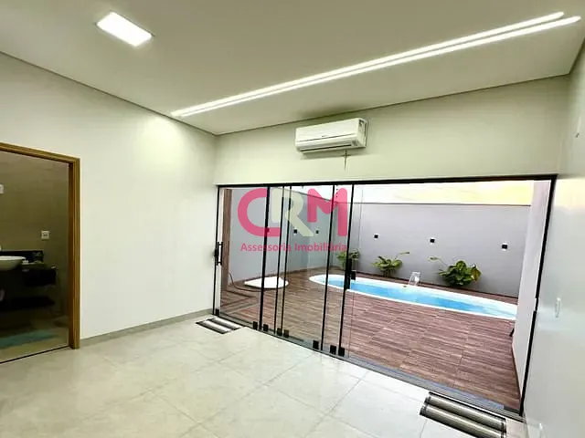 Casa com 360m² 3 quartos e 3 banheiros, à venda, no bairro Parque Residencial Laranjeiras IV em Taquaritinga