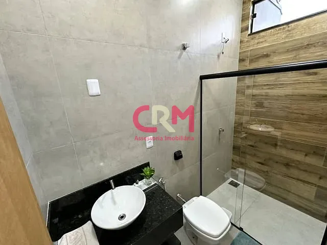 Casa com 360m² 3 quartos e 3 banheiros, à venda, no bairro Parque Residencial Laranjeiras IV em Taquaritinga