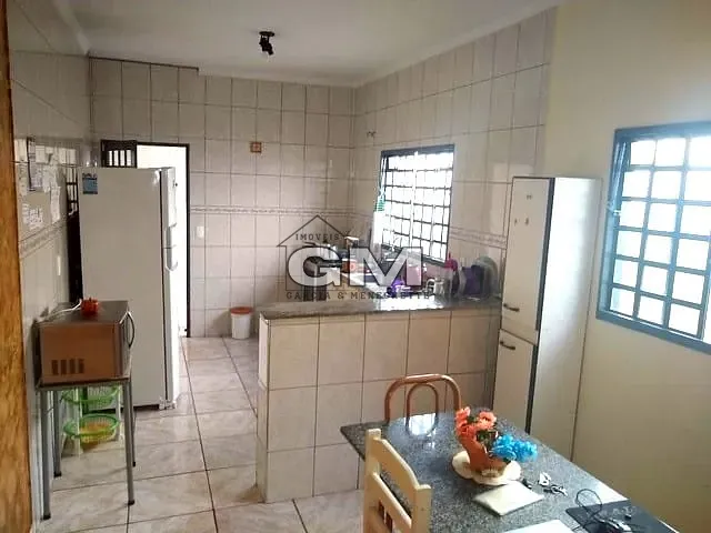 Casa com 250m² 3 quartos e 3 banheiros, à venda, no bairro Residencial e Comercial Palmares em Ribeirão Preto