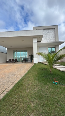 Casa com 600m², à venda, no bairro Aeroporto em Nova Mutum