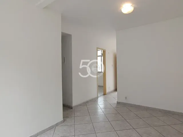 Casa 2 quartos e 1 banheiro, para alugar, no bairro Anil em Rio de Janeiro