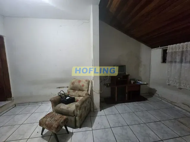 Casa com 171m² 1 quarto e 1 banheiro, à venda, no bairro Centro em Rio Claro
