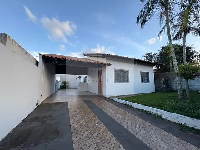 Casa com 295m² 3 quartos e 1 banheiro, para alugar, no bairro Jardim Santa Mônica em Rolândia