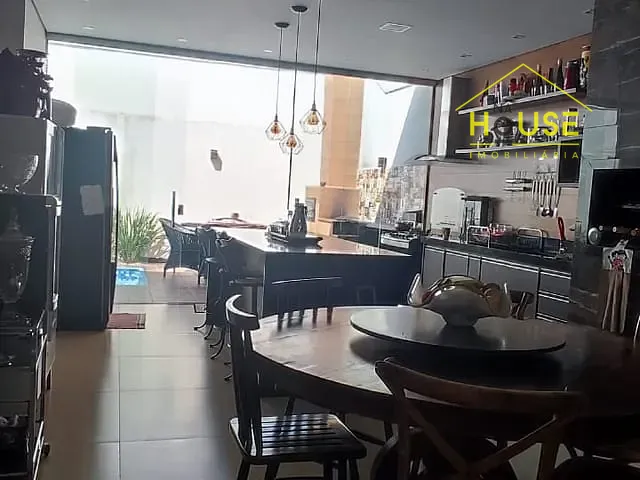 Casa com 250m² 3 quartos e 1 banheiro, à venda, no bairro Jardim Residencial Eulália em Votuporanga
