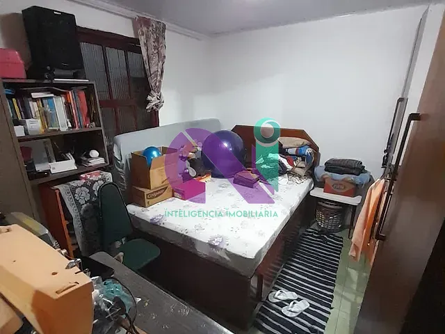 Casa 2 quartos e 1 banheiro, à venda, no bairro Pestana em Osasco