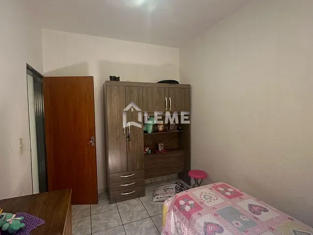 Casa com 250m² 2 quartos e 1 banheiro, à venda, no bairro Residencial Carlito Quilici em Mococa