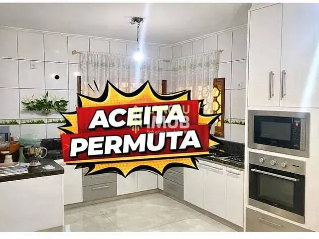 Casa com 150m² 3 quartos e 3 banheiros, à venda, no bairro Jardim Marambaia II em Jundiaí