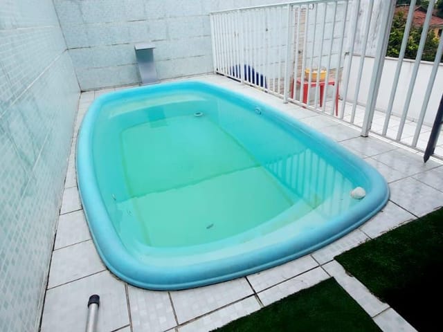 Casa 3 quartos e 3 banheiros, à venda, no bairro Vila Valqueire em Rio de Janeiro