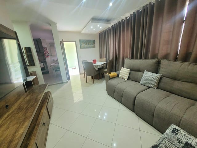 Casa 3 quartos e 3 banheiros, à venda, no bairro Vila Valqueire em Rio de Janeiro